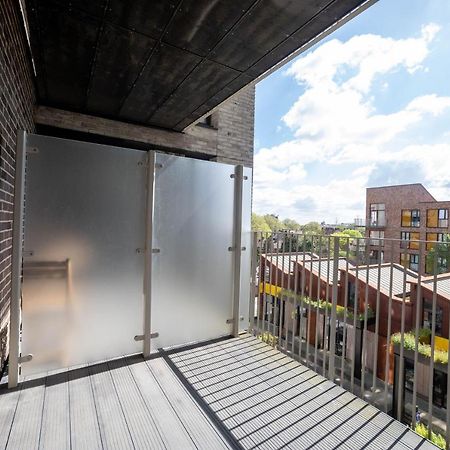 La Creme 1 Bed Apartment - Canning Town London Eksteriør billede