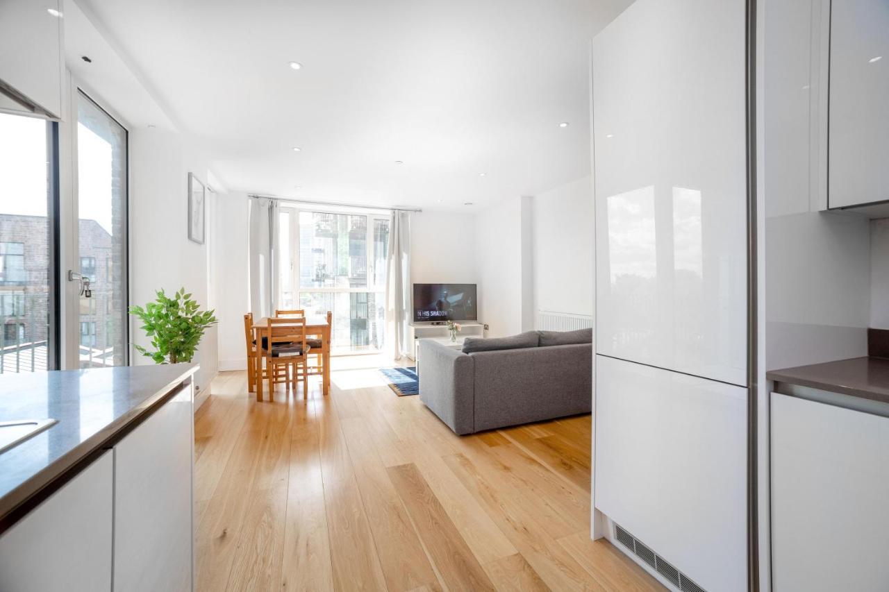 La Creme 1 Bed Apartment - Canning Town London Eksteriør billede